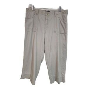 Riveted by Lee Women's Khaki Ramie Cotton Blend Capri Pants - Size 12M